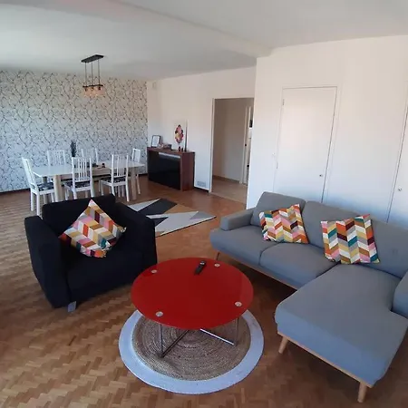 Διαμέρισμα Spacious & Peaceful Rooftop - Parking And Fully Equipped *